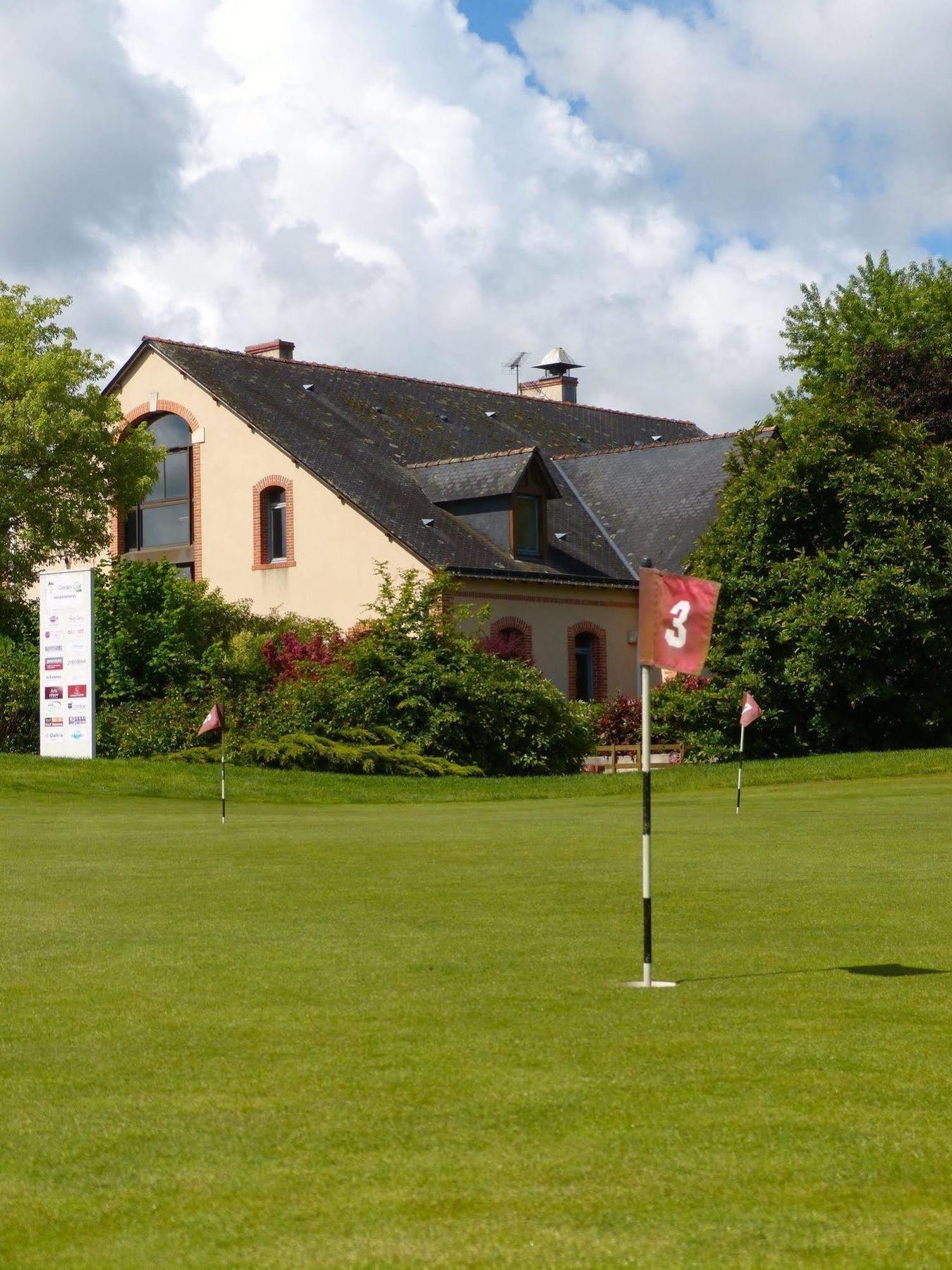 Anjou Golf And Country Club Hotel Champigne Bagian luar foto