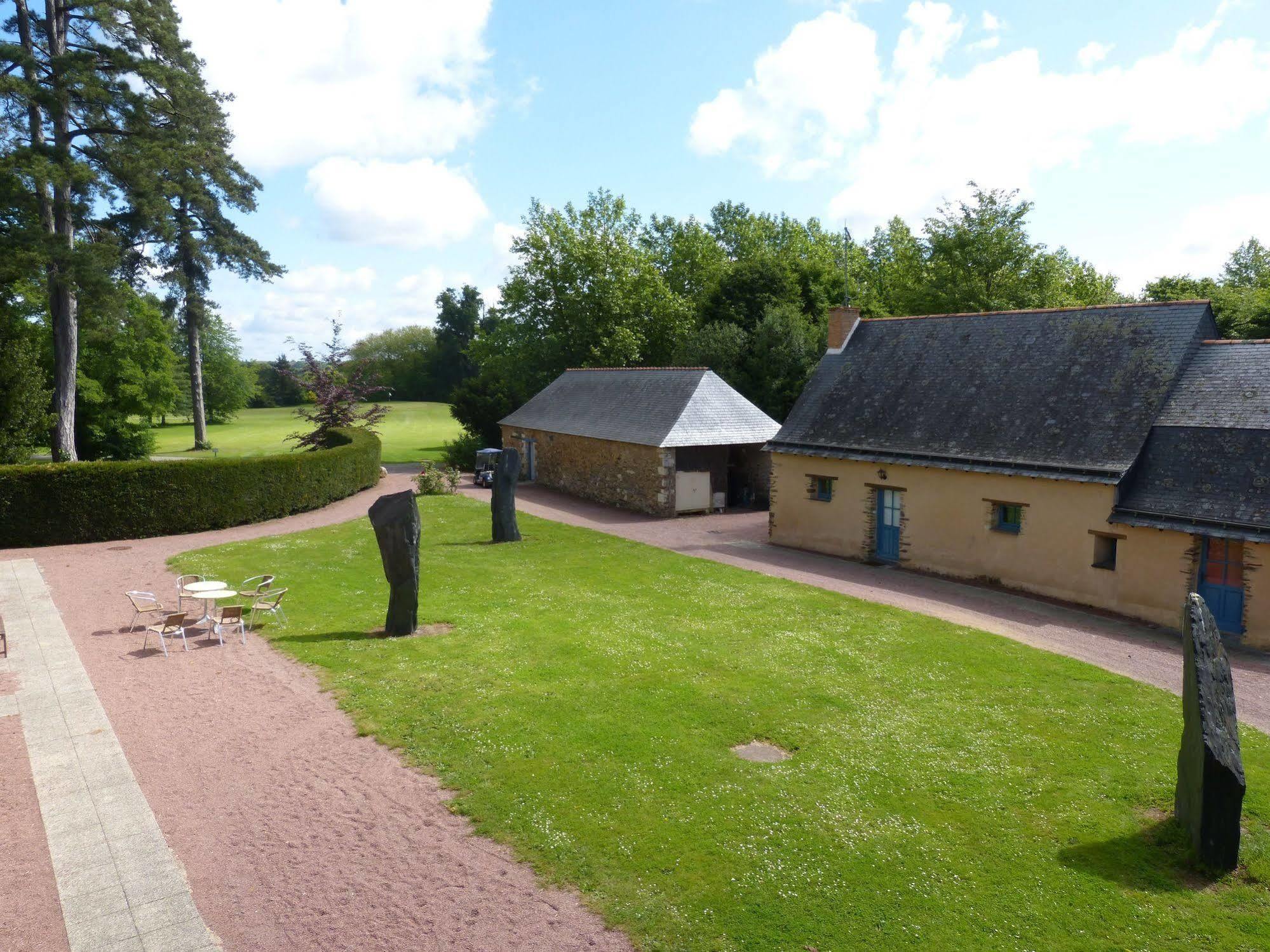 Anjou Golf And Country Club Hotel Champigne Bagian luar foto