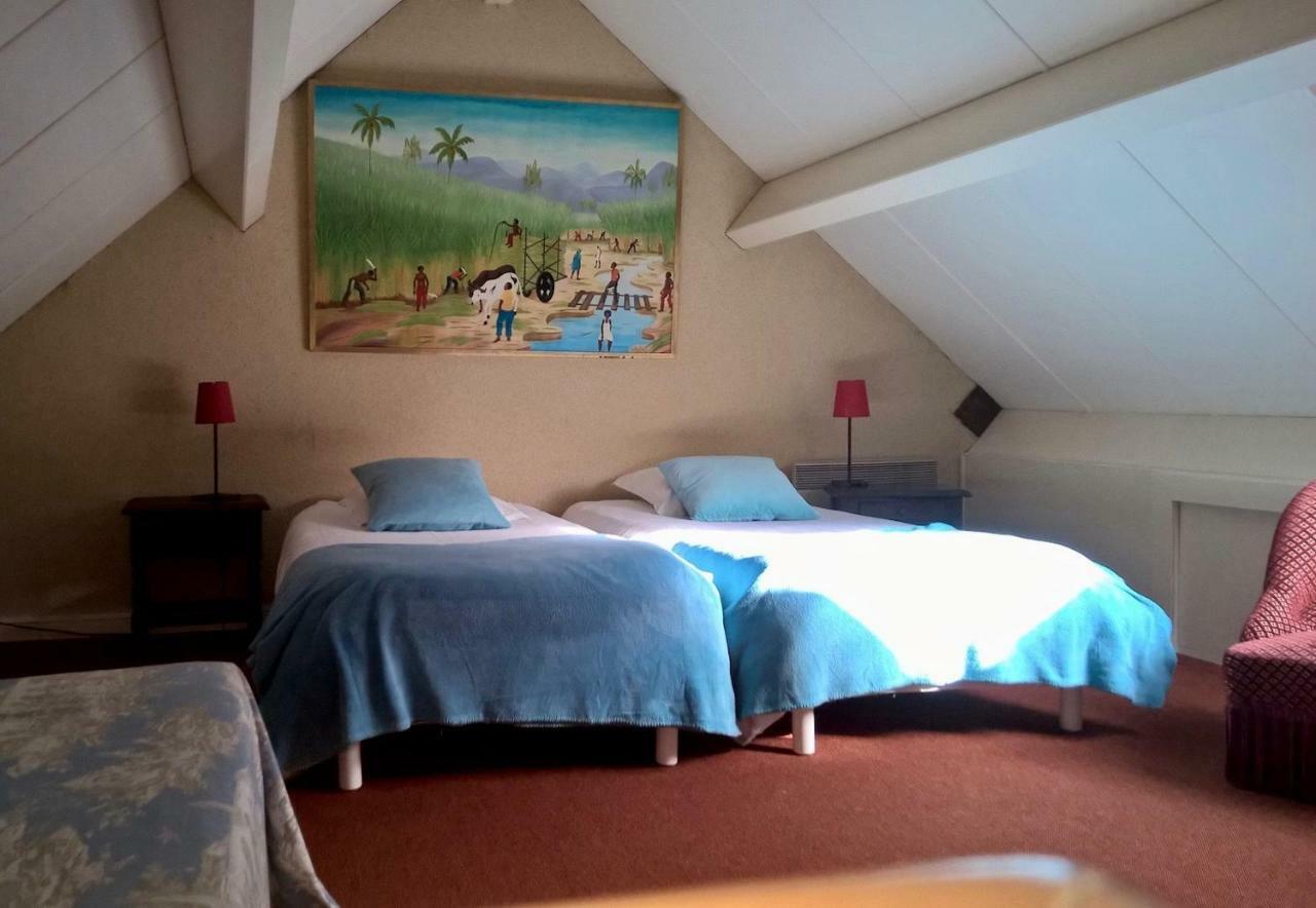 Anjou Golf And Country Club Hotel Champigne Bagian luar foto