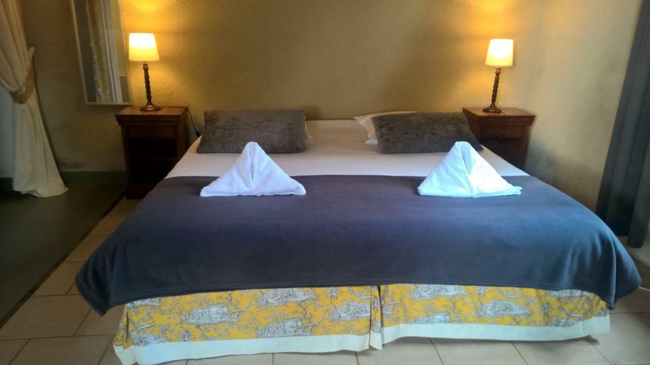 Anjou Golf And Country Club Hotel Champigne Bagian luar foto
